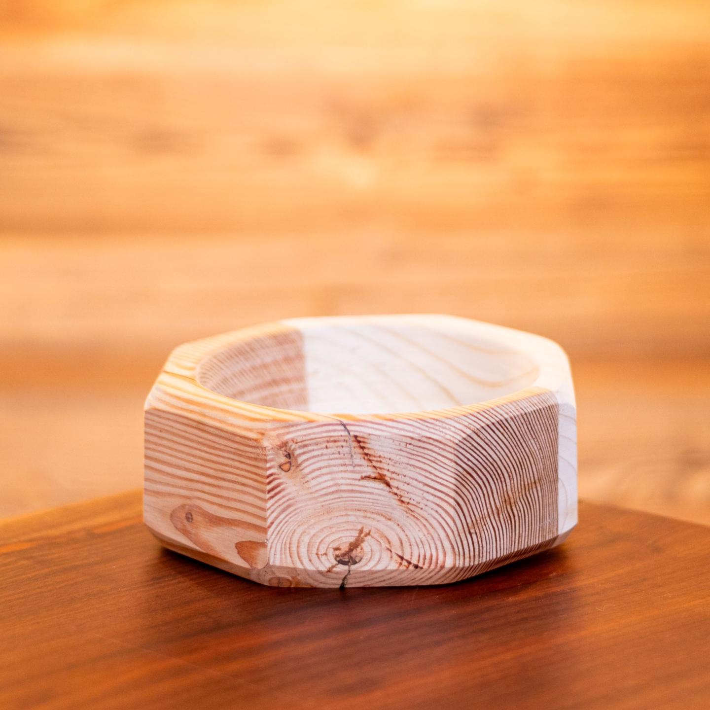 SVUOTA TASCHE IN LEGNO SVUOTA TASCHE IN LEGNO Liscio